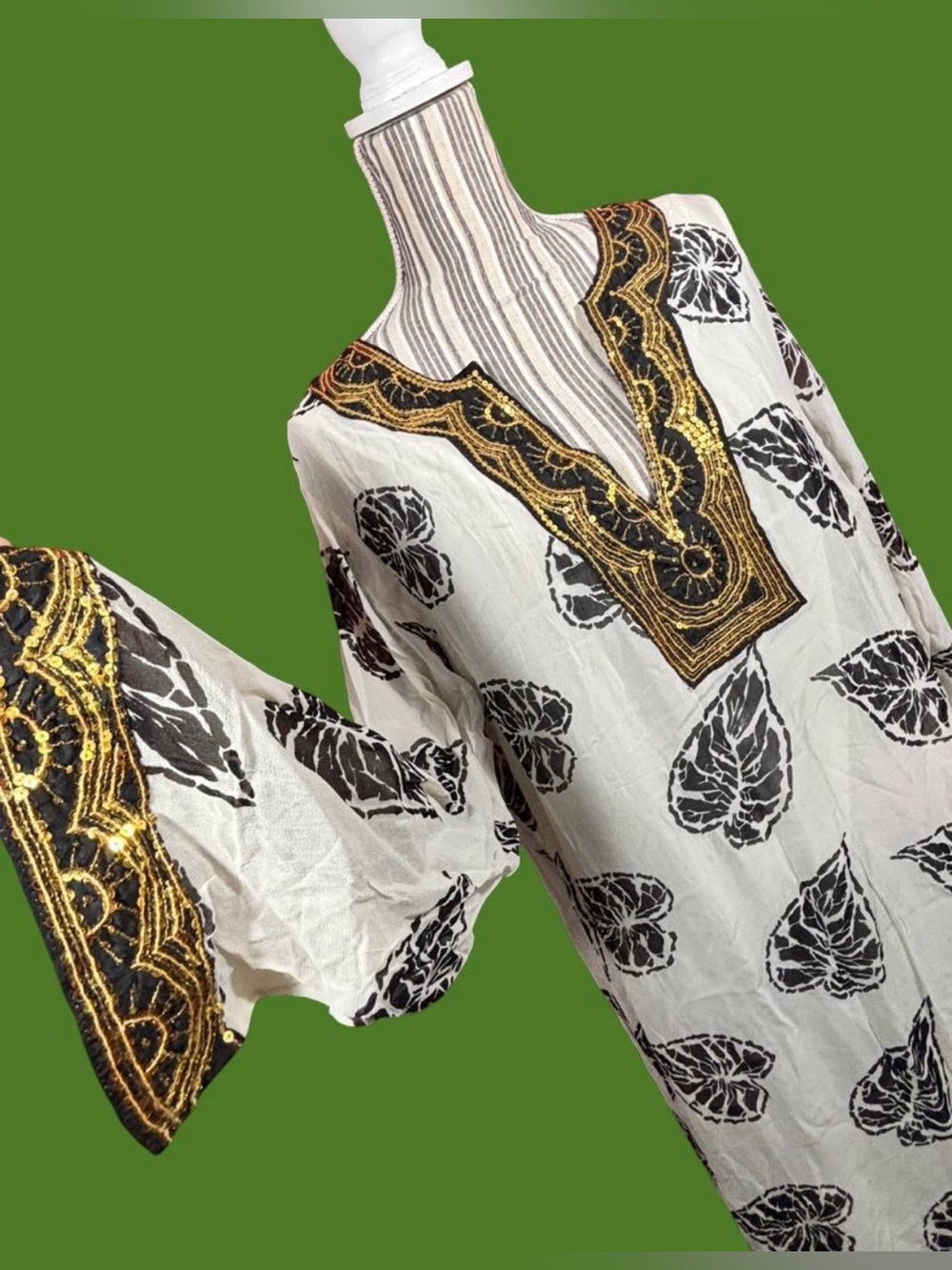 fabulous soft surroundings black/ white / gold embellished kaftan maxi dress